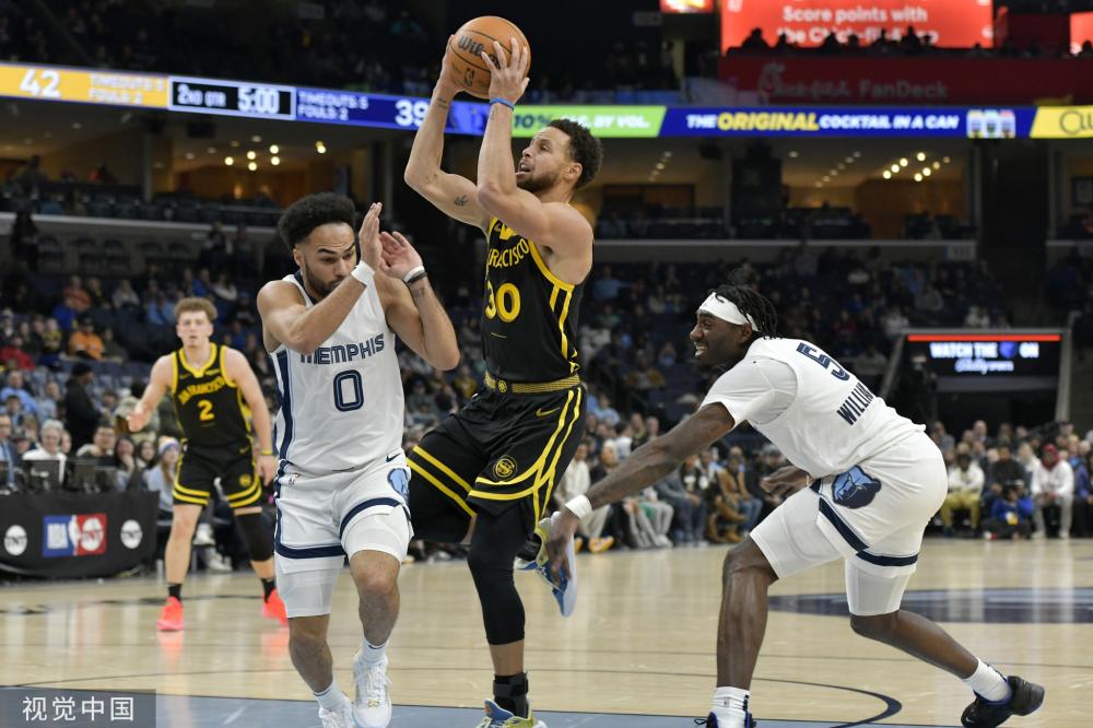 老鹰就围绕 老鹰就围绕